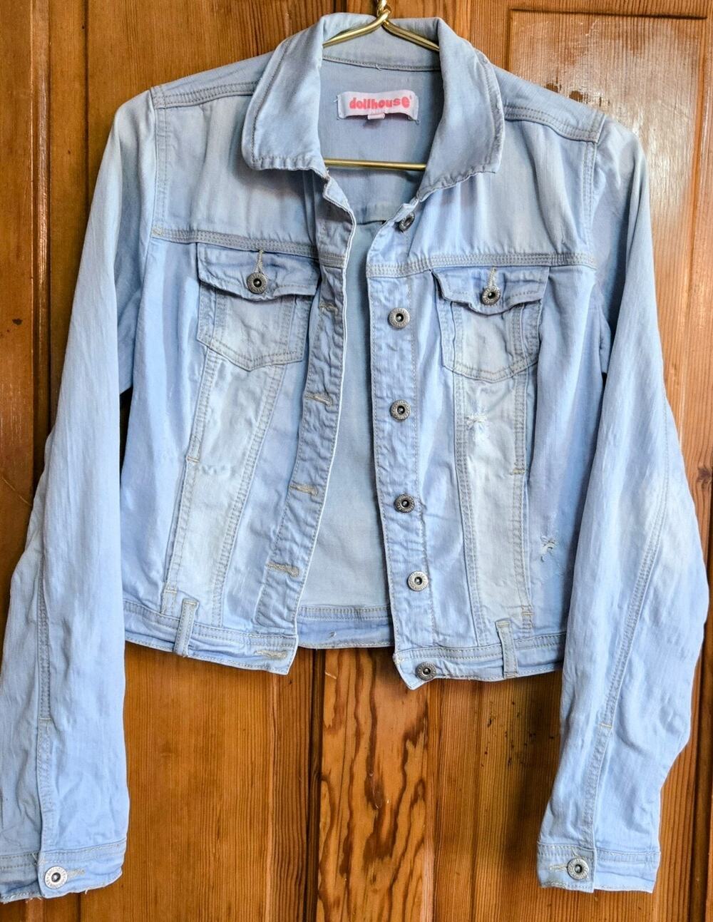 Y2K Light Wash Blue Denim Jacket Cropped Distressed Juniors Size Medium 90s